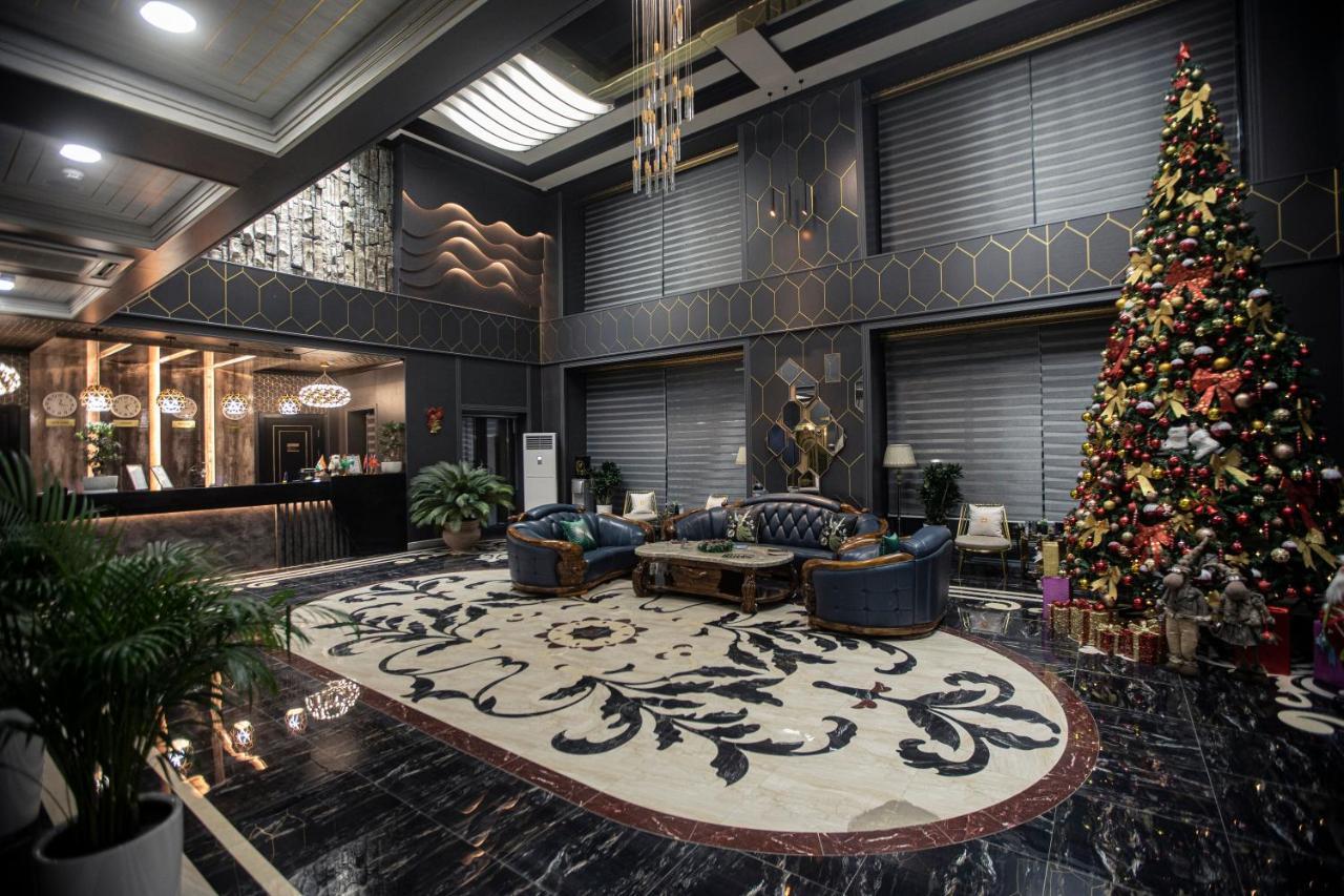 Tinchlik Plaza Hotel Navoi Exterior photo